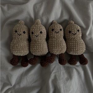 Jellycat Peanut